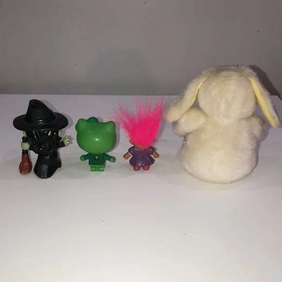 Cute bundle 4 items - Picture 2 of 6